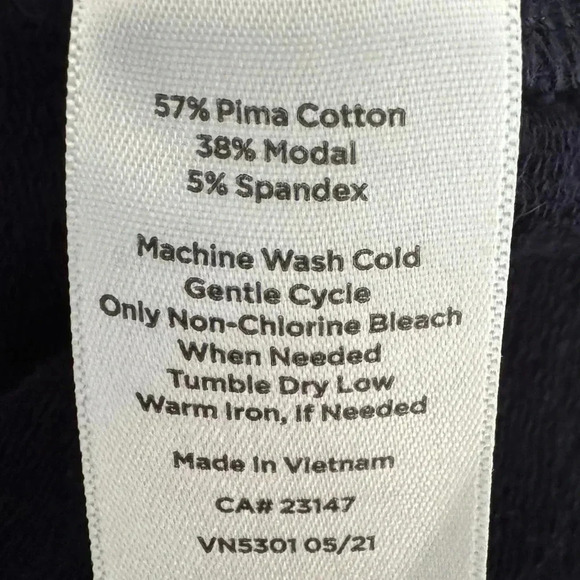 T By TALBOTS Women’s Preppy Navy Cream Cowl Neck Top Soft Sweatshirt Sz S 4/6 - Picture 8 of 13